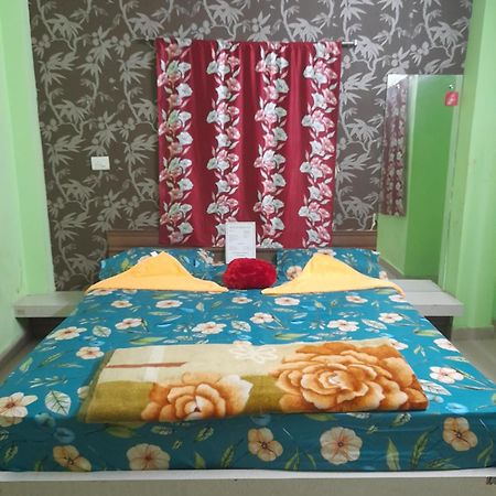 Hotel Tirupati Puri Εξωτερικό φωτογραφία