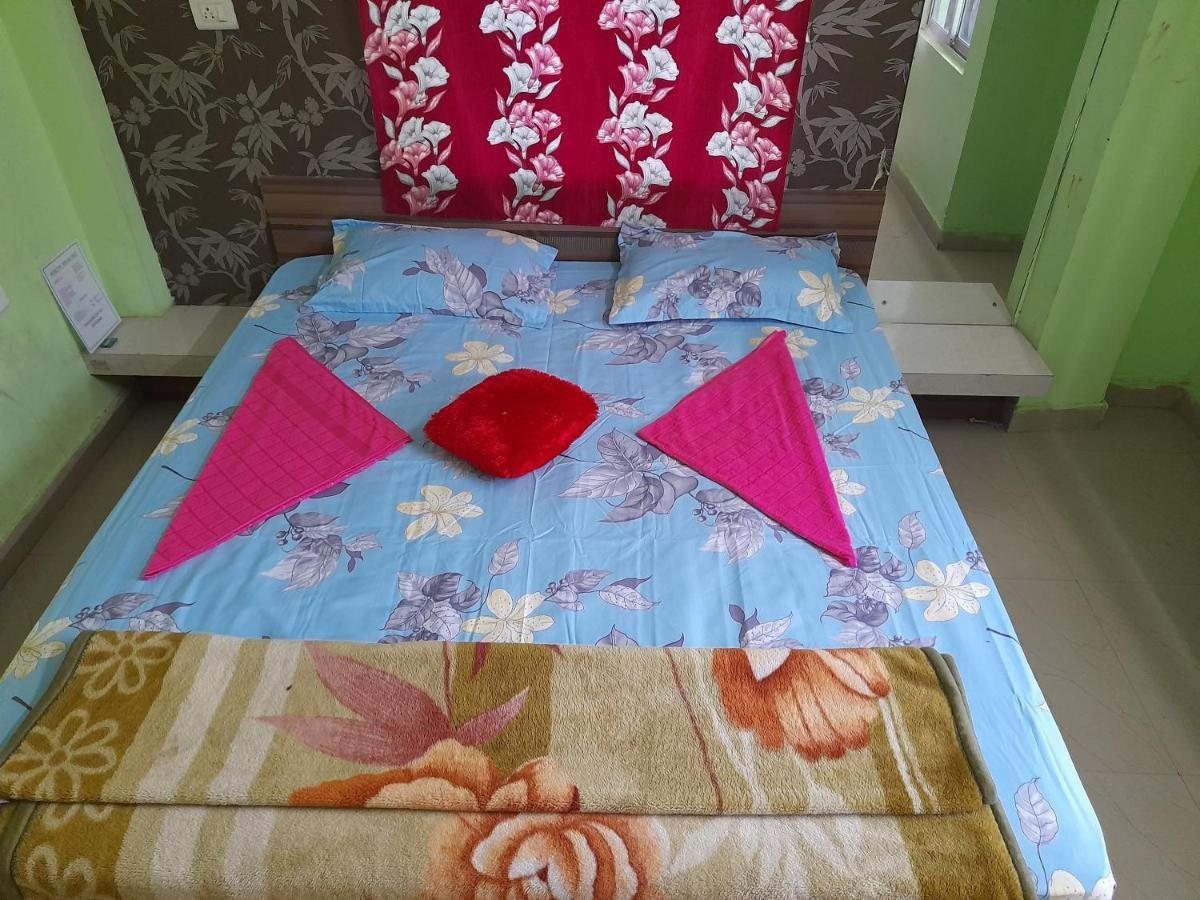 Hotel Tirupati Puri Εξωτερικό φωτογραφία